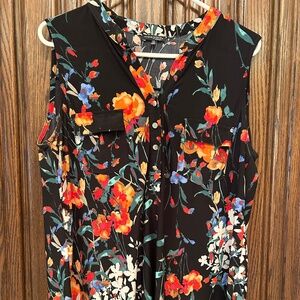 Sleeveless floral top 1X